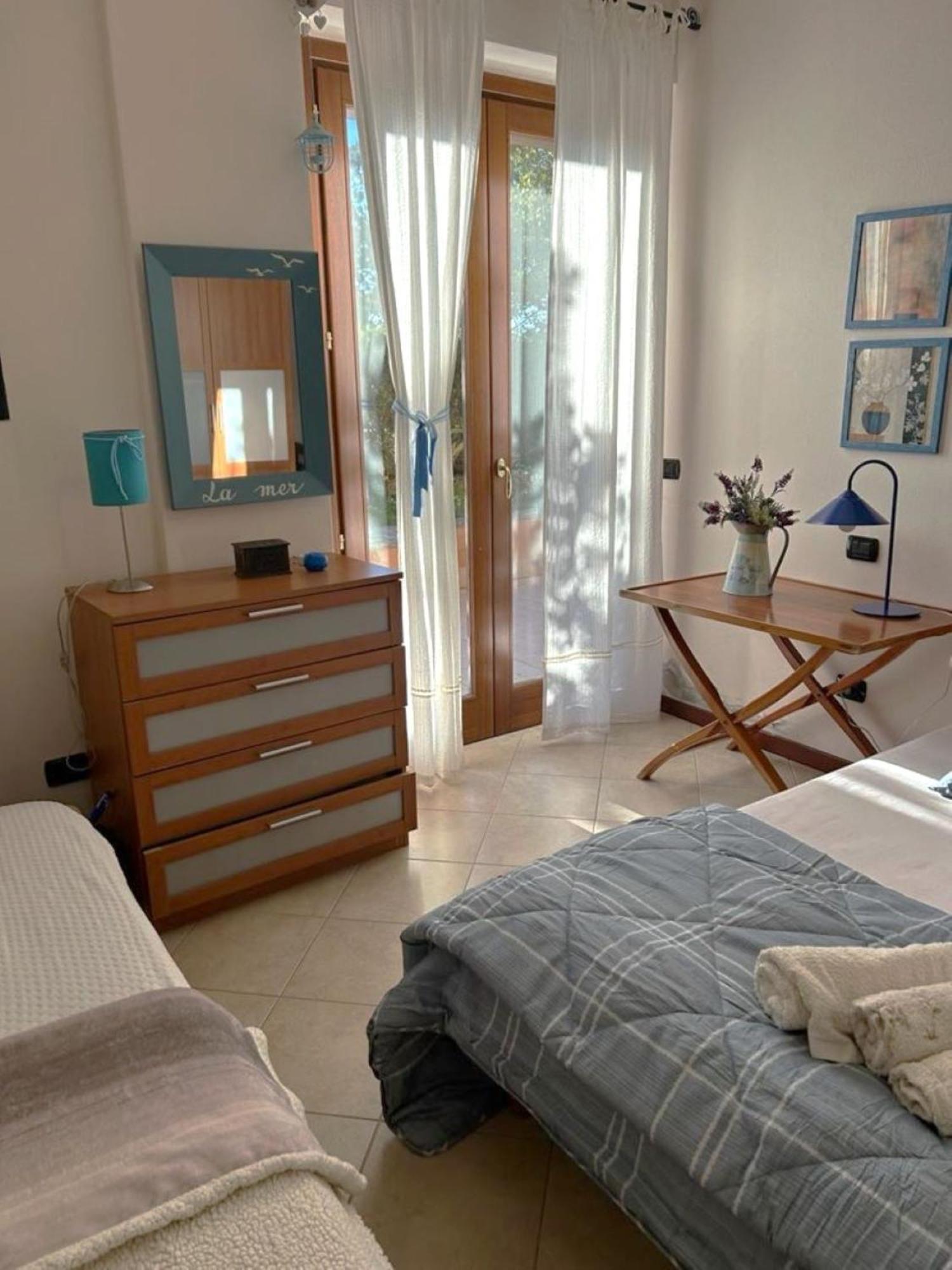 Casa Al Mare Con Giardino
